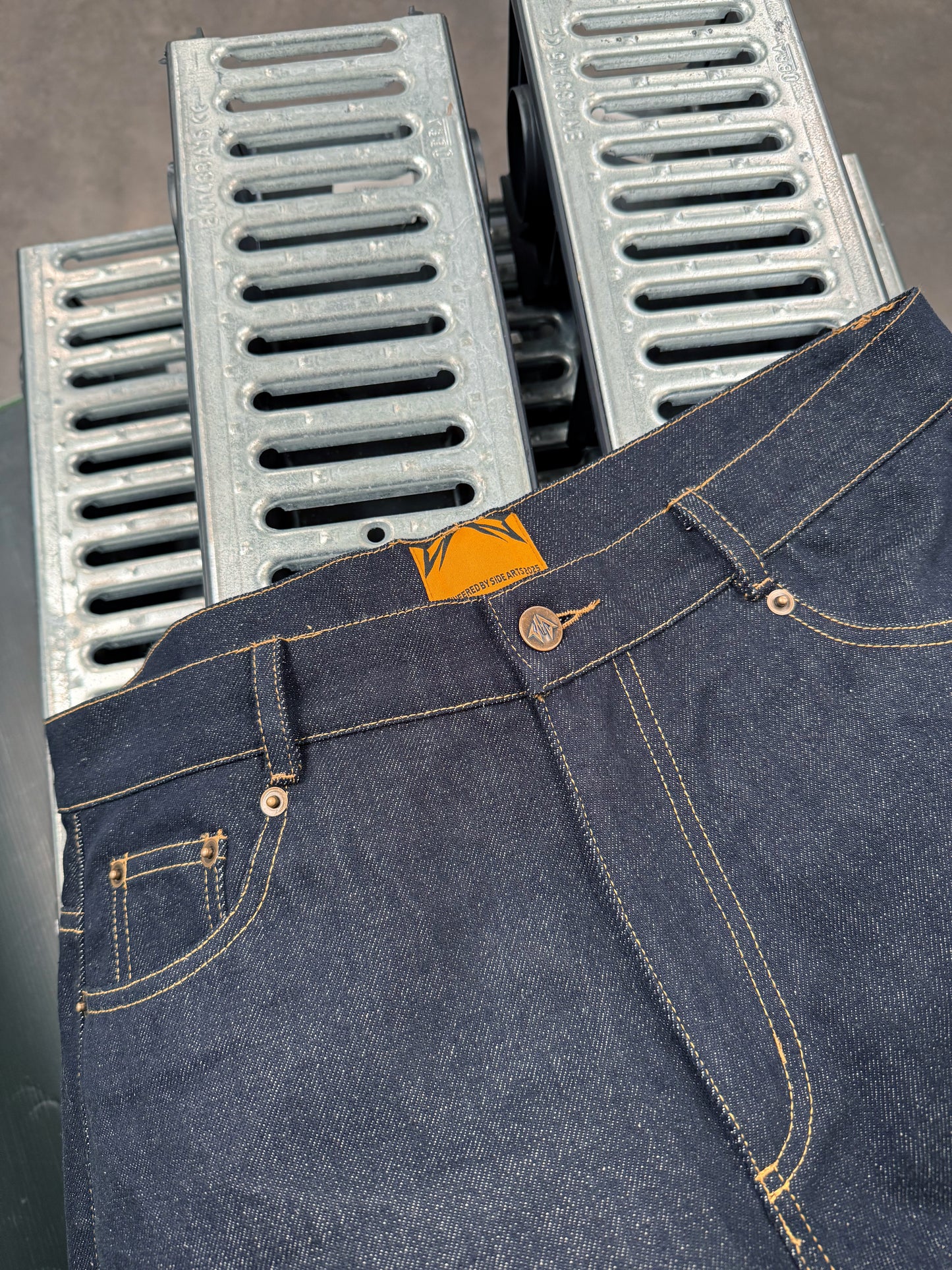 RAW LOGO DENIM 14 OZ