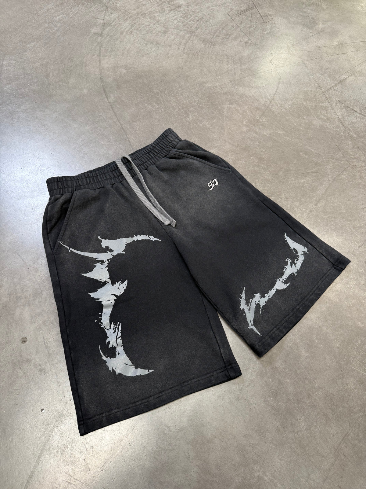 ORNAMENTS SWEAT SHORT SIDE ARTS - Short (vue 3) - Shorts SIDE ARTS (3)