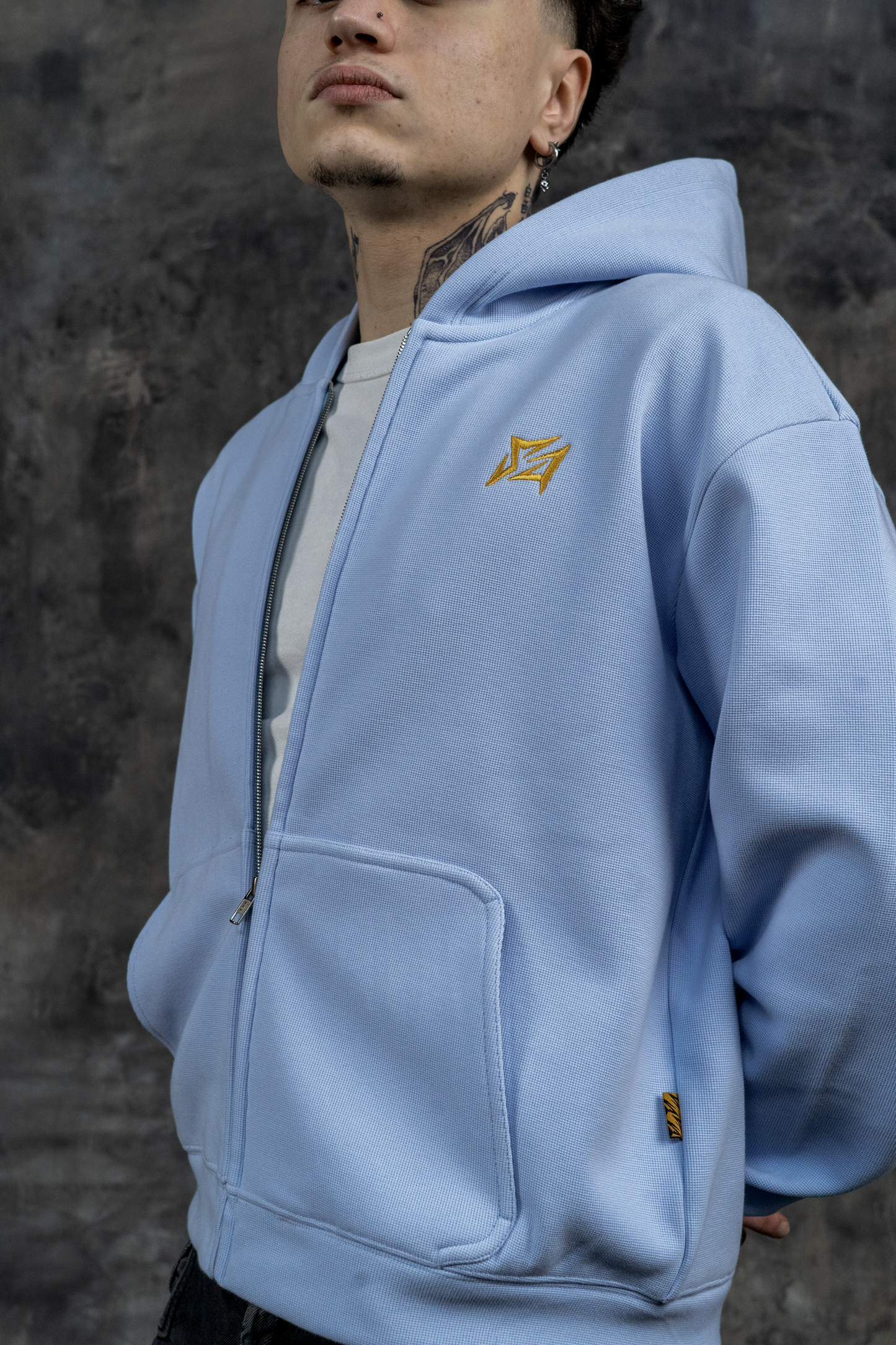 ICE BLUE HEAVY WAFFLE ZIP HOODIE