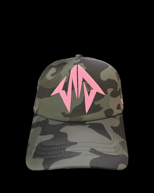 THE CAMO TRUCKER
