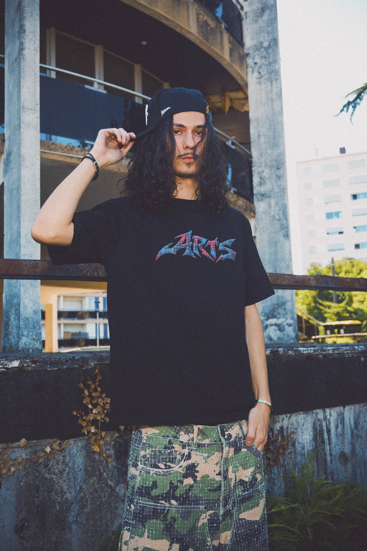 T-shirt PLAID TEE SIDE ARTS, détail impression DTG - T-Shirt SIDE ARTS (2)