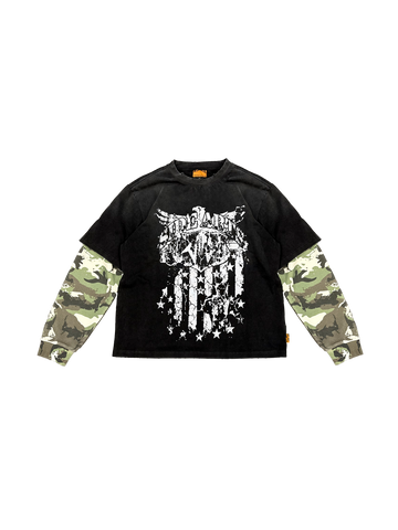 T-shirt CAMO DOUBLE LAYER LONGSLEEVE SIDE ARTS noir délavé, manches longues camouflage vert superposées, imprimé blanc effet craquelé avec aigle et étoiles, vue de face - T-Shirt SIDE ARTS