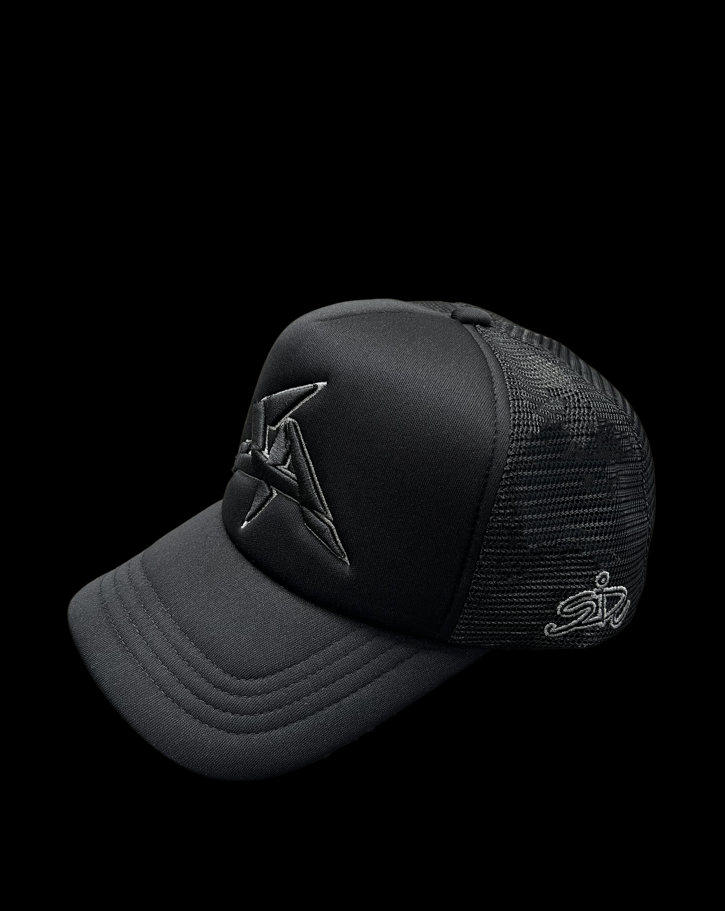 BLACK TRUCKER V4